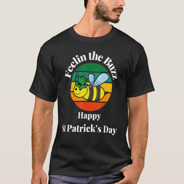 Camiseta Sienta a los Buzz Feliz Día de San Patricio (Anverso)