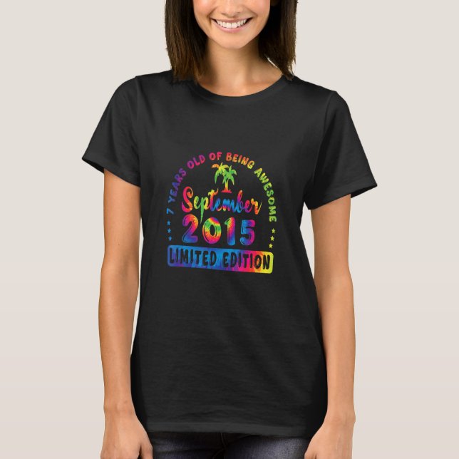 Camiseta Siete Años De Edad Sorprendente Septiembre De 2015 (Anverso)
