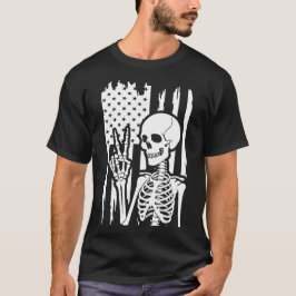 Camiseta Signo de paz esqueleto con la angustiada bandera e