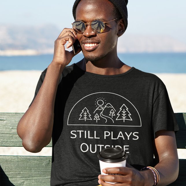 Camiseta Sigue jugando fuera (Still Plays Outside Mens T Shirt)