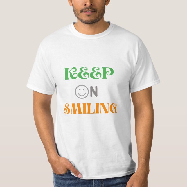 Camiseta Sigue Sonriendo (Anverso)