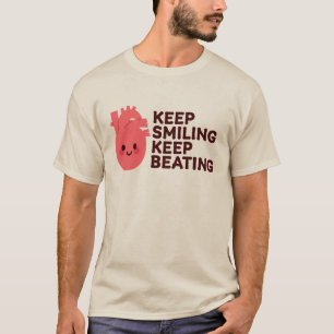 Camiseta Sigue Sonriendo, Sigue Golpeando - Desi Corazón Fe