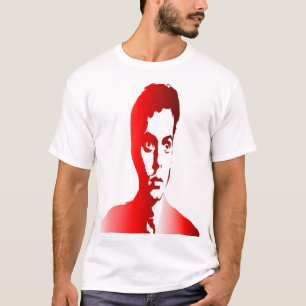 Camiseta Sihuette roja, un hombre con una expresión preocup