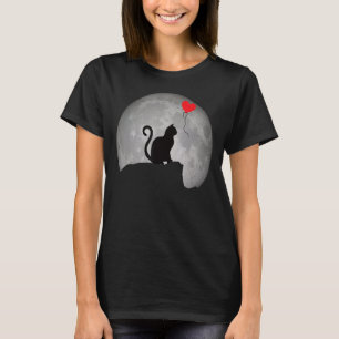 Camiseta Silhouette de gato en luna llena con corazón. Beau