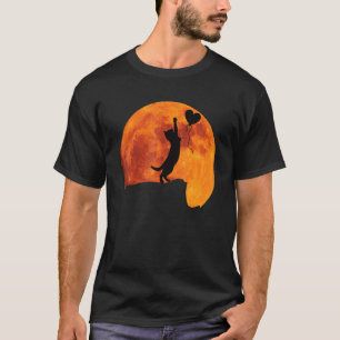 Camiseta Silhouette de gato en luna llena con corazón. Beau