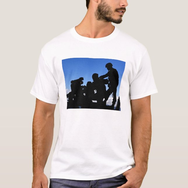 Camiseta Silhouette de soldados (Anverso)