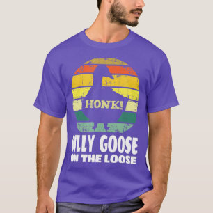 Camiseta Silly Goose On The Loose Funny Cute Bird Lover Gif
