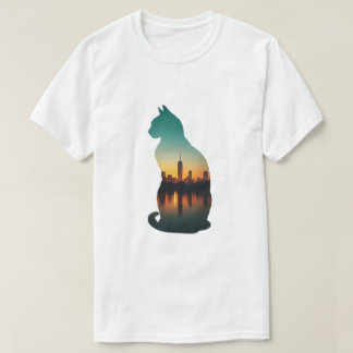 Camiseta Silueta de gato atardecer urbano