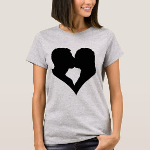 Camiseta Silueta de Pareja Besándose