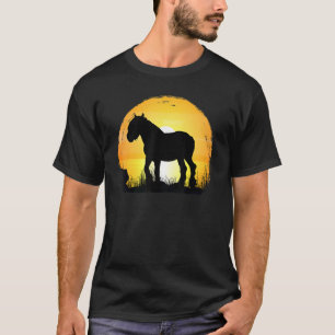 Camiseta Silueta de raza de caballo al atardecer   Caballo 