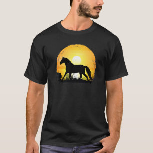 Camiseta Silueta de raza de caballo en puesta de sol Westfa