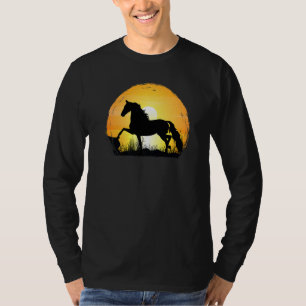 Camiseta Silueta de raza de caballo Morgan al atardecer
