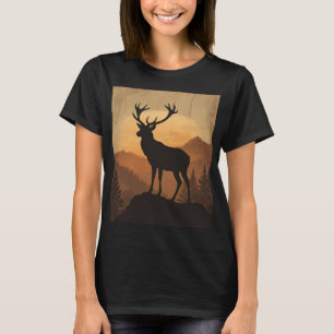 Camiseta Silueta majestuosa de ciervo en la puesta de sol