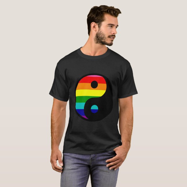 Camiseta Símbolo de orgullo LGBTQ Yin Yang Arcoíris (Anverso completo)