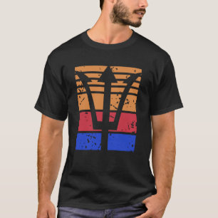 Camiseta Símbolo de Tridente Retro Atardecer Océano Guerrer