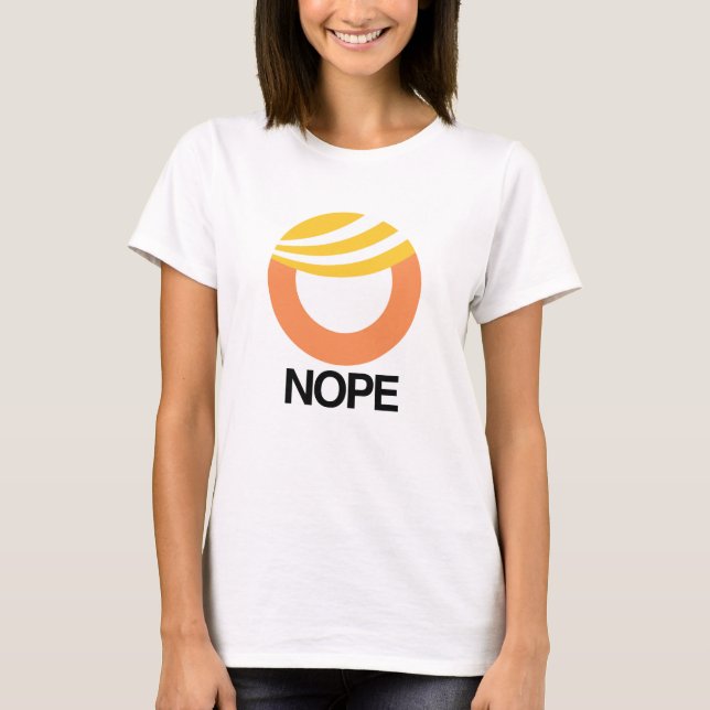 Camiseta SÍMBOLO DEL TRIUNFO - NOPE -- Diseño del (Anverso)