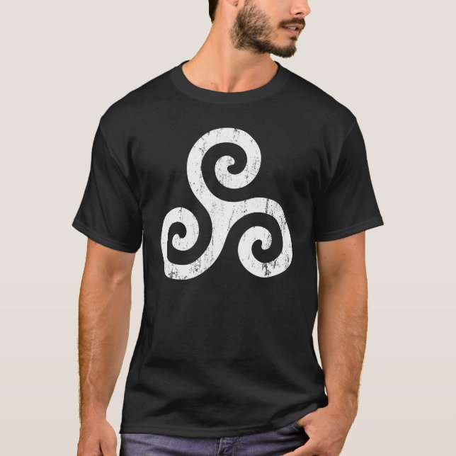 Camiseta Símbolo irlandés de Triskelion (Anverso)