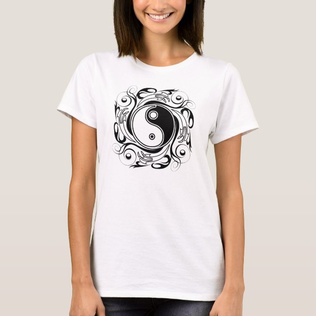 Camiseta Símbolo Yin & Yang estilo Tatuaje blanco y negro (Anverso)