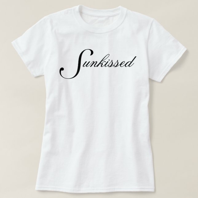 Camiseta Simple chic y bonito guión Sunkissed (Diseño del anverso)