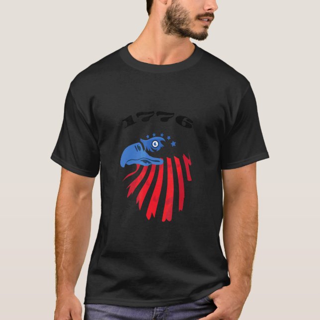 Camiseta Simple para un día independiente y el Halcón de Es (Anverso)
