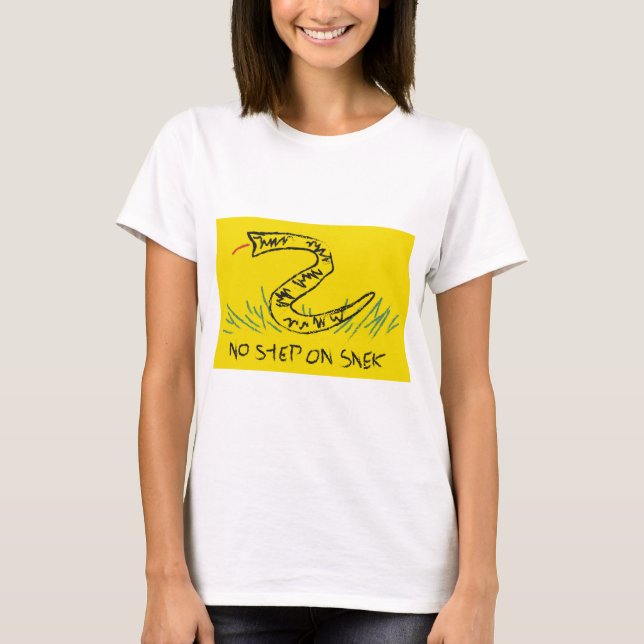 Camiseta Sin paso en la bandera de Snek Gadsden (Anverso)