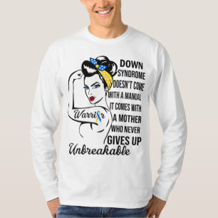 Camiseta Síndrome de Down Mamá Una Madre Nunca Deja De Dar