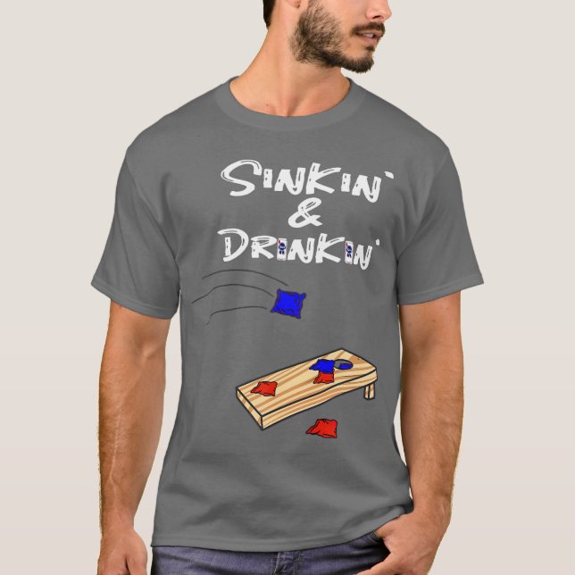 Camiseta Sinkin Drinkin Cornhole (Anverso)