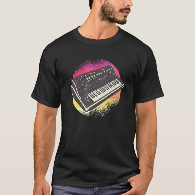 Camiseta Sintetizador Retro Techno (Anverso)