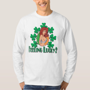Camiseta Sintiéndose afortunada Chica irlandesa con Shamroc