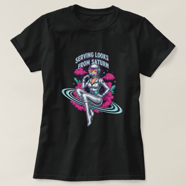Camiseta Sirviendo looks desde Saturno (Diseño del anverso)