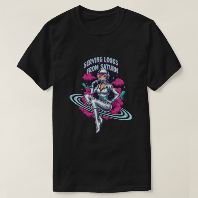 Camiseta Sirviendo looks desde Saturno (Diseño del anverso)