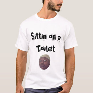 Camiseta Sittin en un retrete