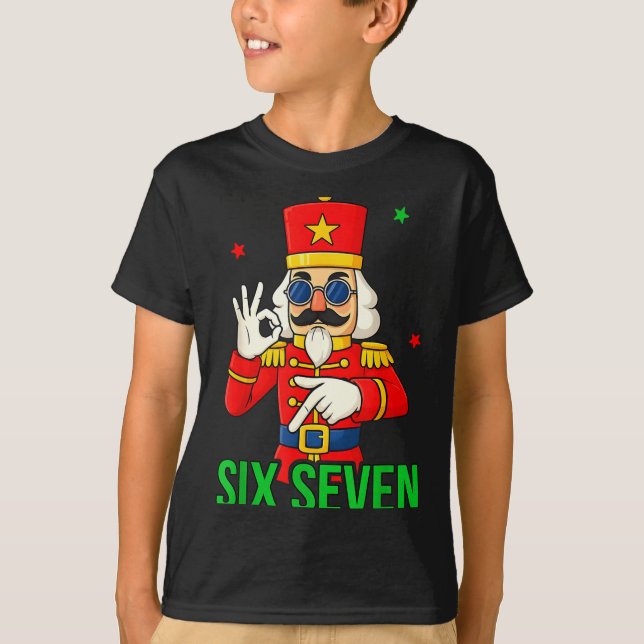 Camiseta Six Seven Meme Funny Holiday Toy Soldier  (Anverso)