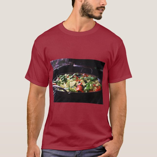 Camiseta Sizzling Veggie Pan Print Tee (Anverso)