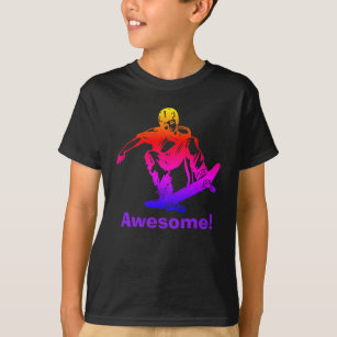 Camiseta Skater impresionante del arco iris del muchacho