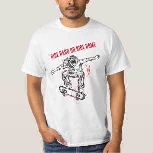 Camiseta Skater Volador Haciendo Patinaje De Mediano Aire