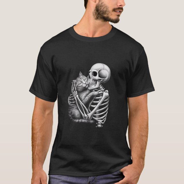 Camiseta Skeleton abrazando a gato Halloween Cat Lover Mom  (Anverso)