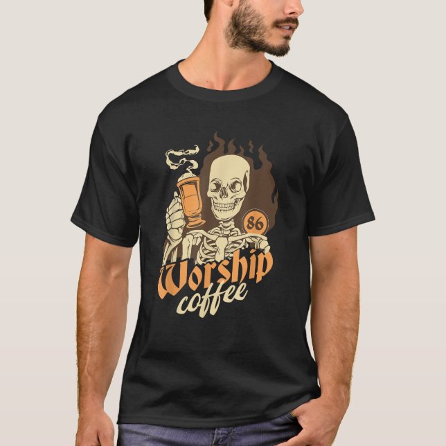 Camiseta Skeleton Coffee Advocacy Gothic Dark Gótico Com (Anverso)