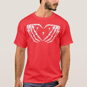 Camiseta Skeleton Heart Hands Spooky Spiders 