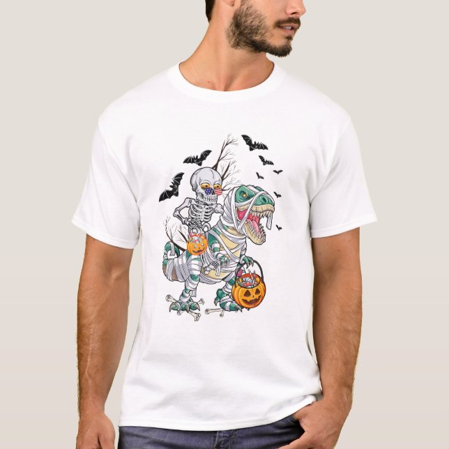 Camiseta Skeleton Riding Mummy Dinosaur T Rex Halloween Div (Anverso)
