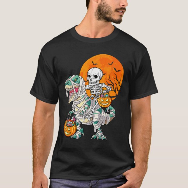 Camiseta Skeleton Riding Mummy Dinosaur T Rex Halloween Div (Anverso)