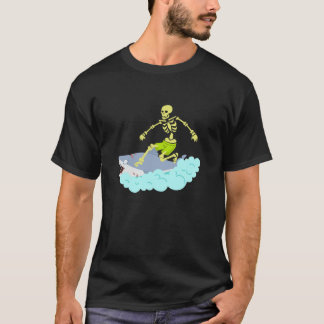 Camiseta Skeleton Surfing Halloween Tee Zombie Shark Funny