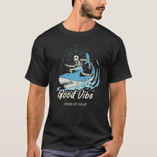 Camiseta Skeleton Surfing Shark Blue Ocean Good Vibe