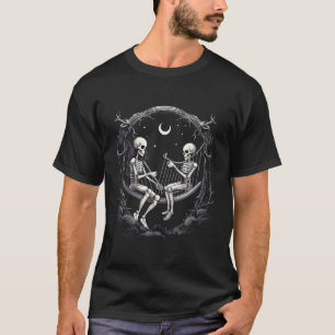 Camiseta Skeleton Swing Night Moon Halloween Costueen Skele