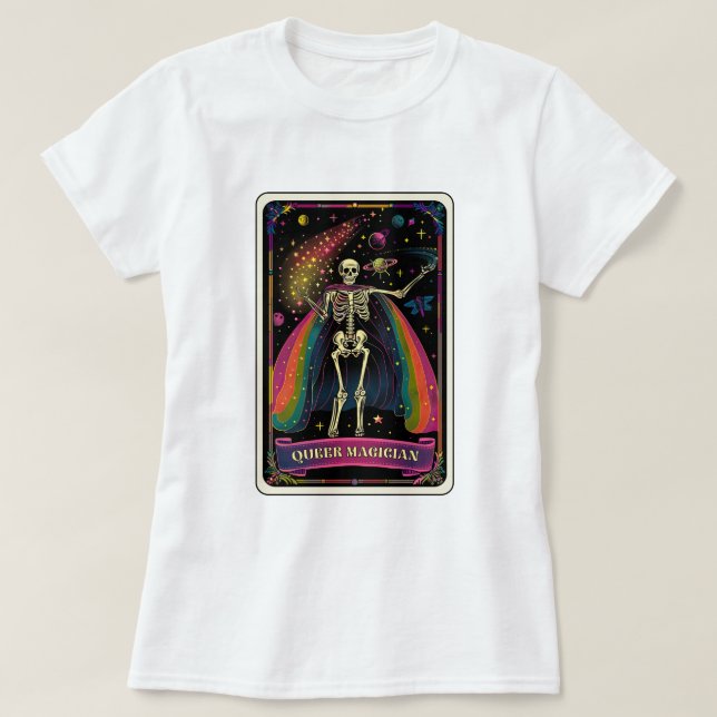 Camiseta Skeleton tarot mago queer (Diseño del anverso)