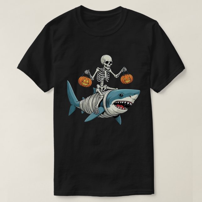 Camiseta Skeleton viajando a la momia tiburona Halloween (Diseño del anverso)