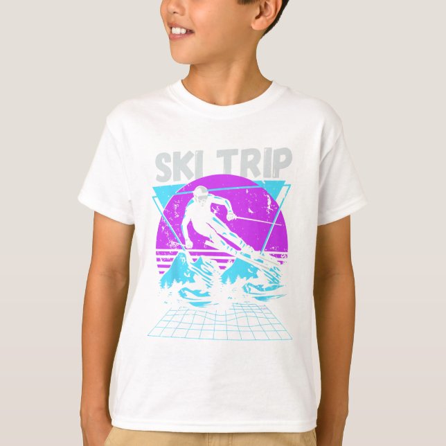 Camiseta Ski Trip 2025 - Matching Family Snow Skiing Vacati (Anverso)