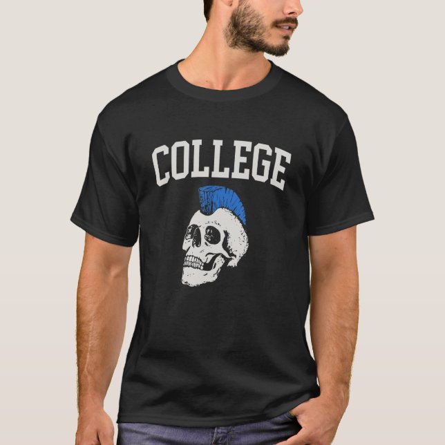 Camiseta Skull Blue Mohawk Arched College Font (Anverso)
