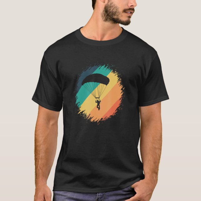 Camiseta Skydiving with opened Parachute (Anverso)