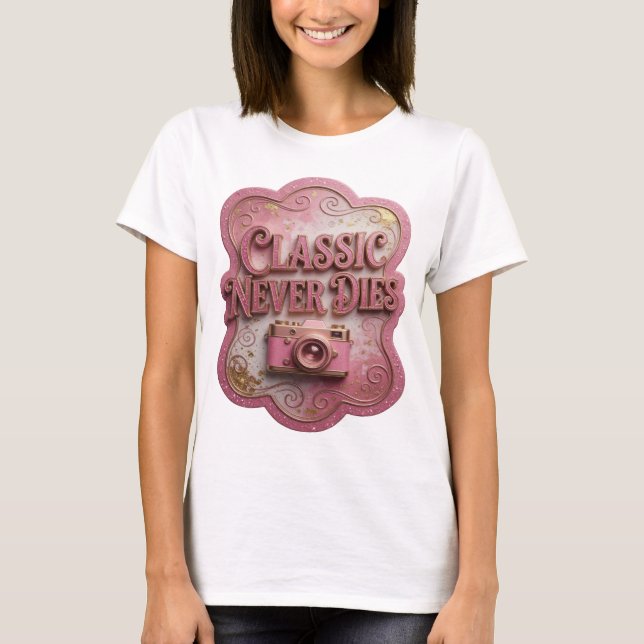 Camiseta Slogan CLASSIC NEVER DIES Rosa Impactante (Anverso)